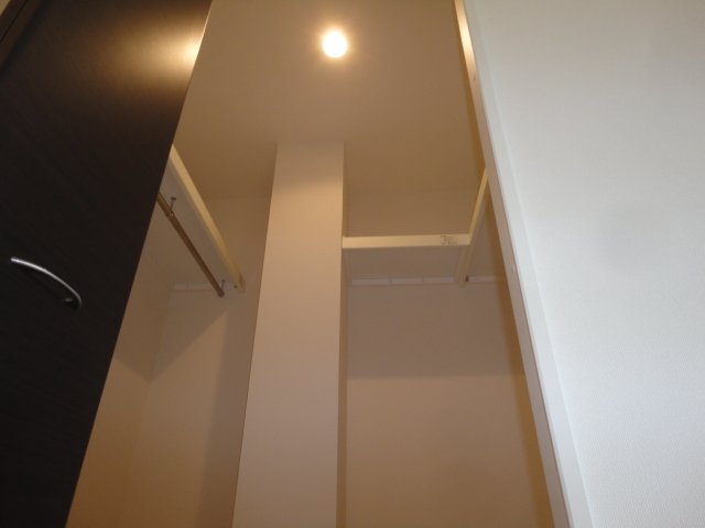 収納　ウォークイン