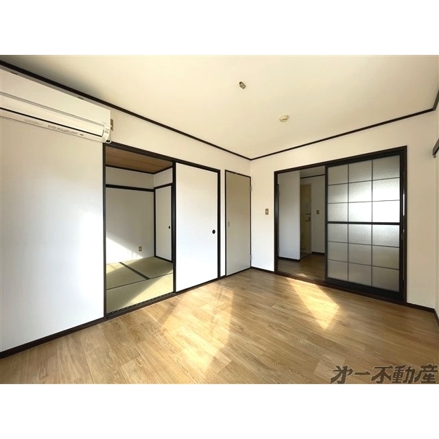 建物外観　洋室