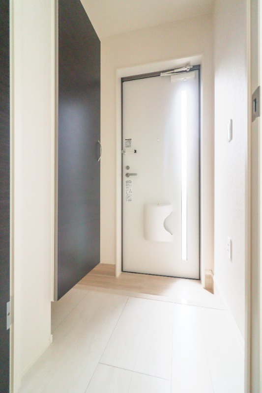 玄関　図面と現状に相違がある場合には現状を優先