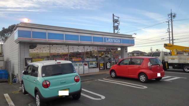 コンビニ　ローソン　浜松有玉南店（コンビニ）まで900m
