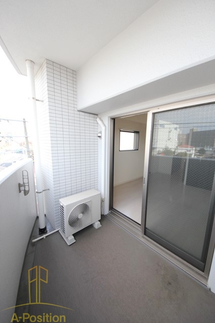 バルコニー　レグゼスタ福島II