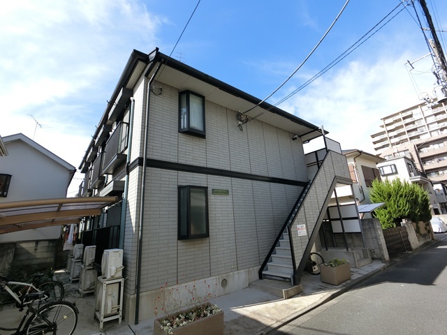 建物外観　大和ハウス施工で安心♪単身用アパートです！