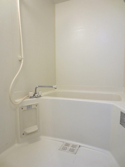 バス・シャワールーム　※他号室の写真です
