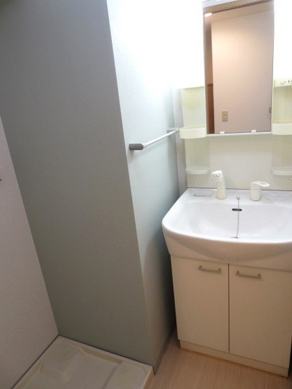 洗面設備　※他号室の写真です