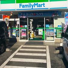 コンビニ　ファミリーマート 石神井台七丁目店（コンビニ）まで296m
