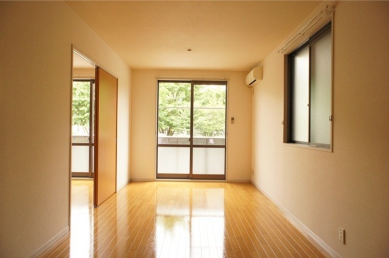 居室・リビング　図面と現状に相違がある場合には現状を優先