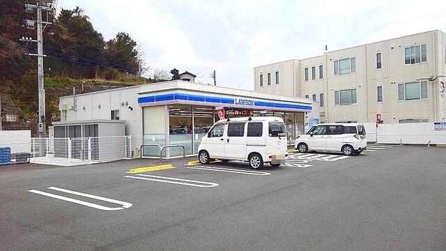 コンビニ　ローソン（コンビニ）まで350m