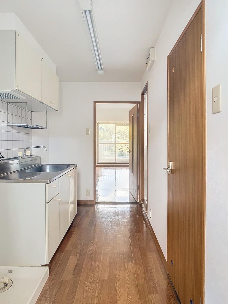 玄関　※他室参照