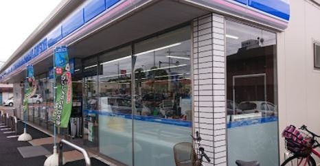 コンビニ　ローソン　宇都宮市石井町内野店（コンビニ）まで917m