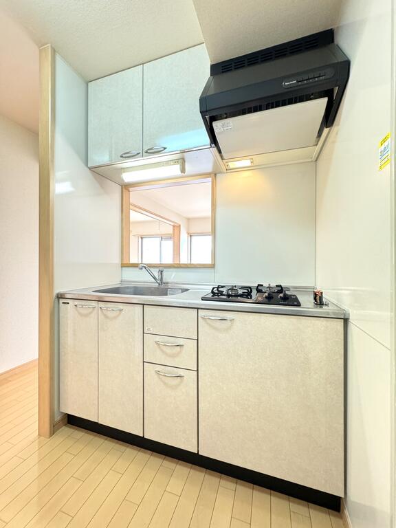 キッチン　対面式システムキッチン