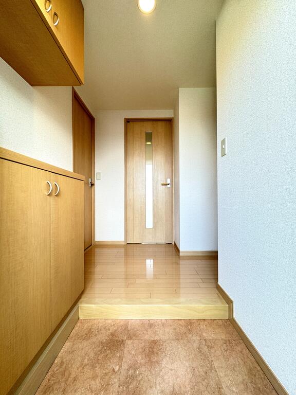 玄関　シューズボックス