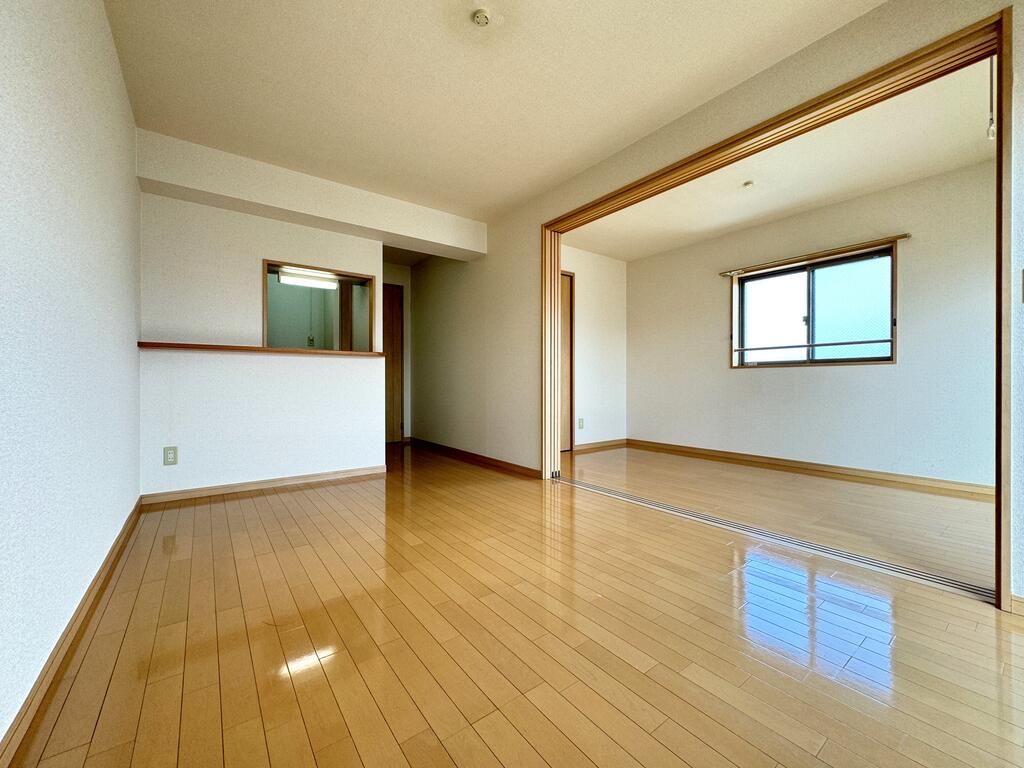 居室・リビング　リビング