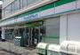 コンビニ　ファミリーマート 東淀川駅前店（コンビニ）まで493m