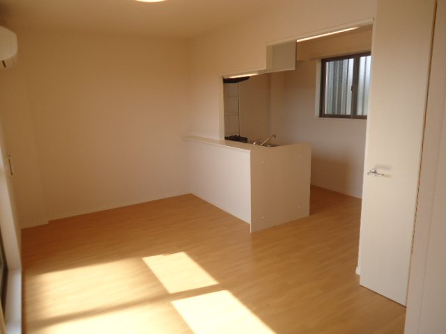 居室・リビング　リビング