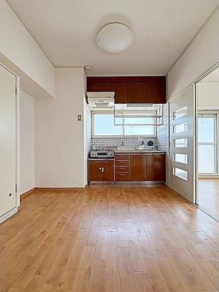 居室・リビング　DK6帖