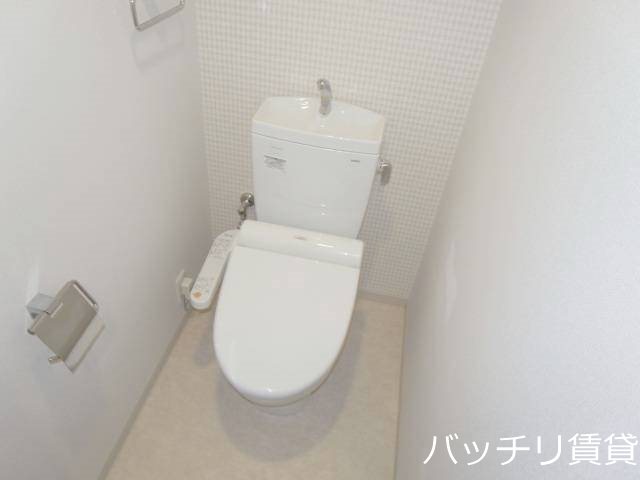 トイレ　ウォシュレット