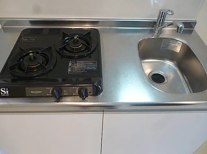 キッチン　※別部屋参考写真