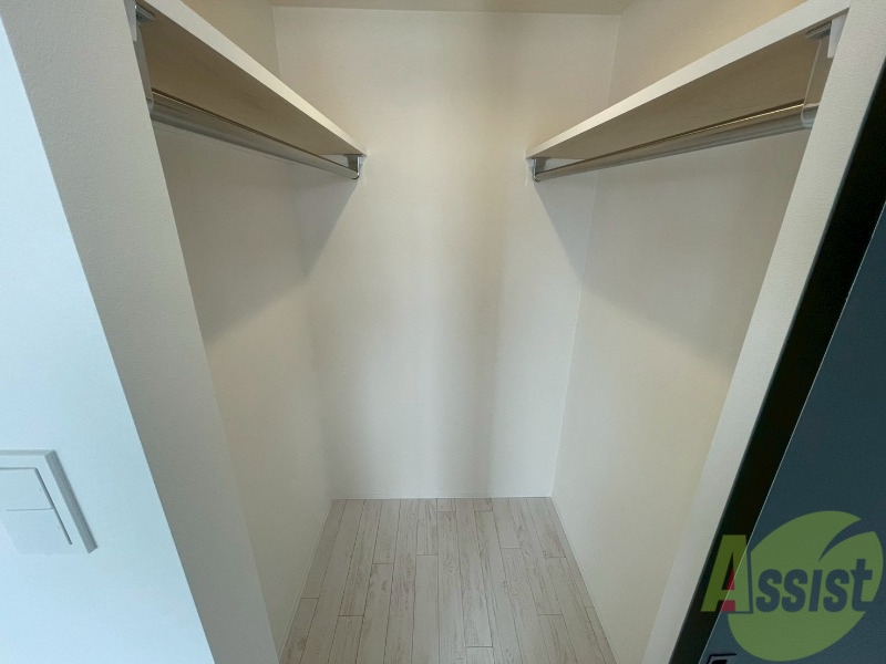 収納　嬉しいウォークインクローゼット仕様です！！