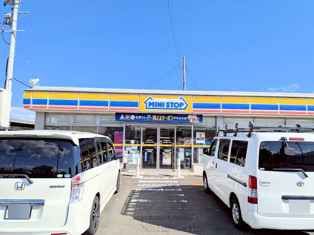 コンビニ　ミニストップ仙台泉七北田店（コンビニ）まで120m