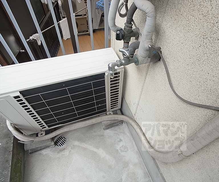 その他部屋・スペース　室外洗濯機置き場