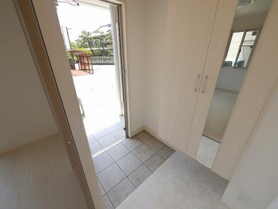 エントランス　玄関