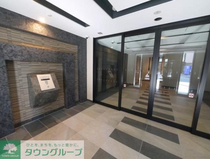 エントランス　エントランス