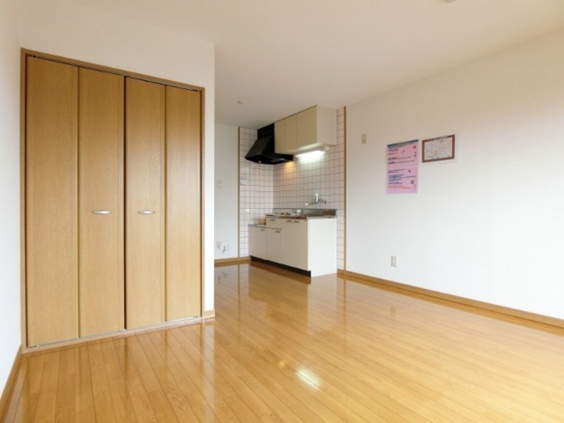 居室・リビング　図面と現状に相違がある場合には現状を優先