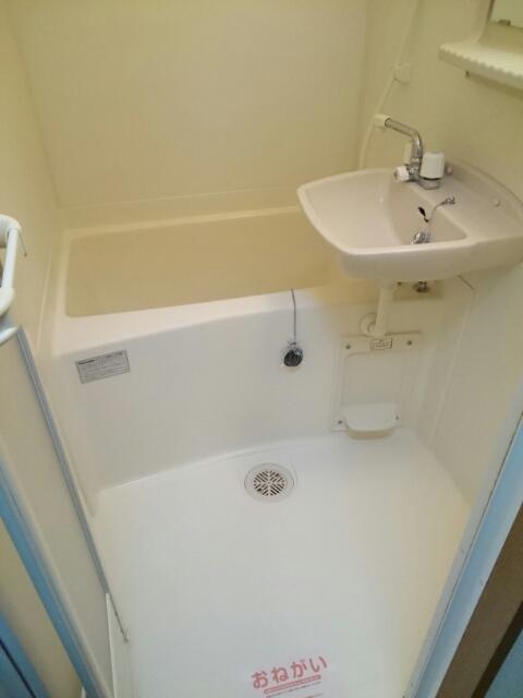 バス・シャワールーム　バスルーム