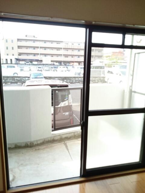 トイレ　ベランダ