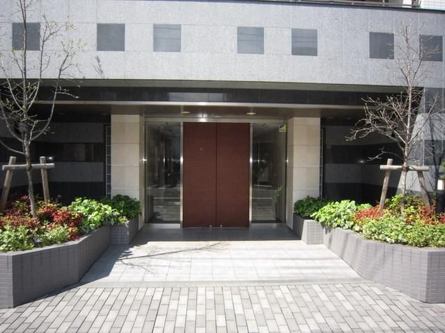 エントランス　エントランス