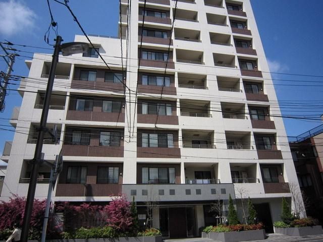 建物外観　駅徒歩1分