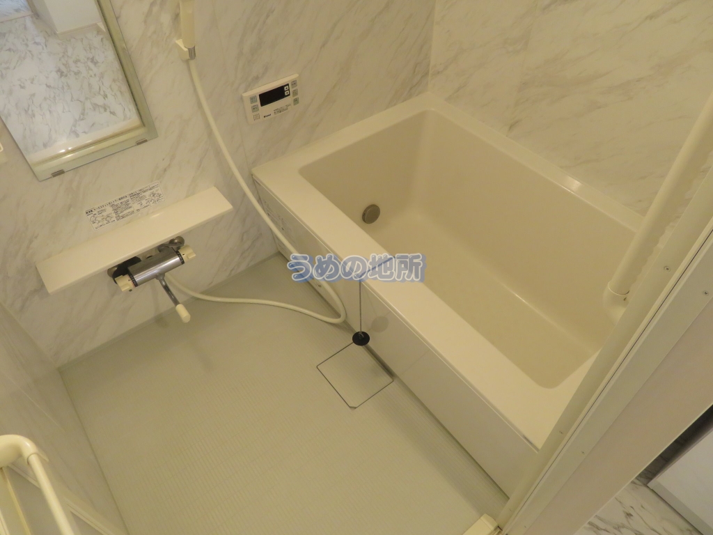 バス・シャワールーム　浴室