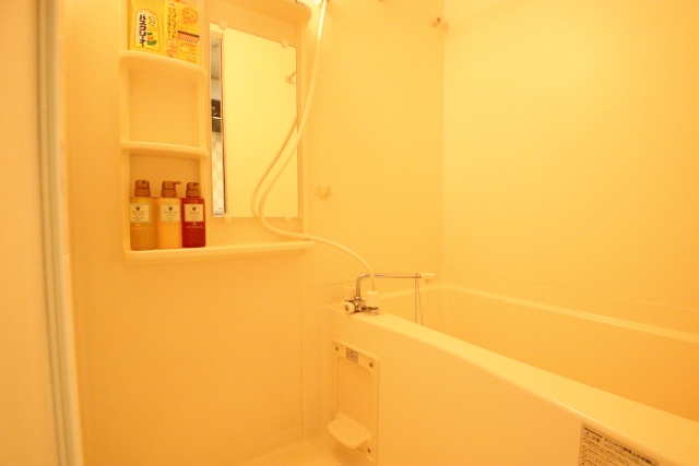 バス・シャワールーム　※別室の参考写真の為、現況優先です。