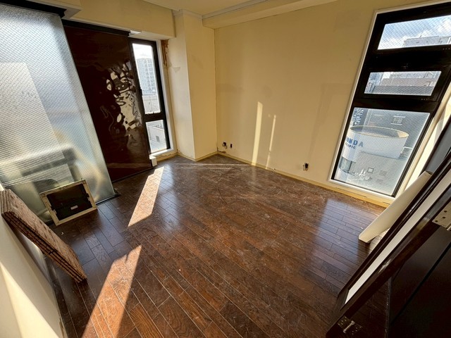 その他部屋・スペース　全クロス、フローリング貼替