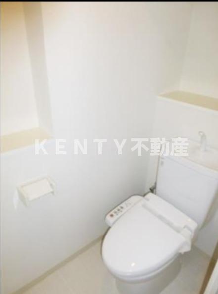 トイレ　落ち着いたトイレです