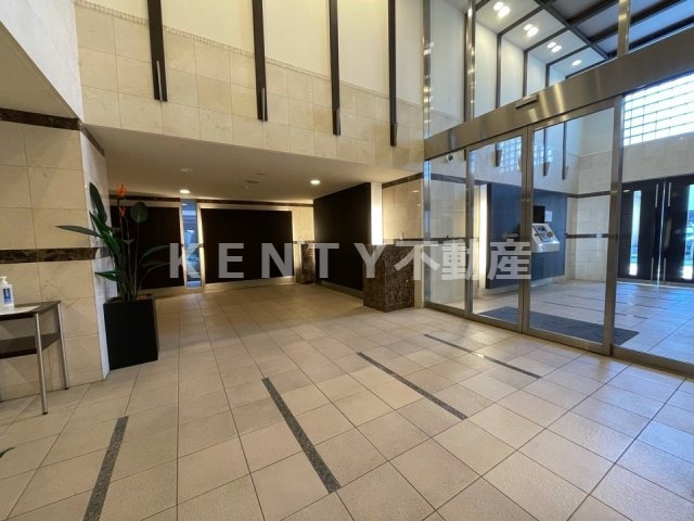 ロビー　建物の内部です