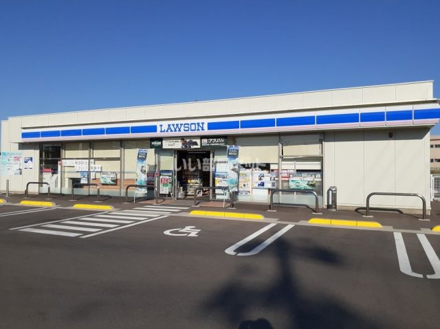 コンビニ　ローソン　黒部荻生南店（コンビニ）まで550m