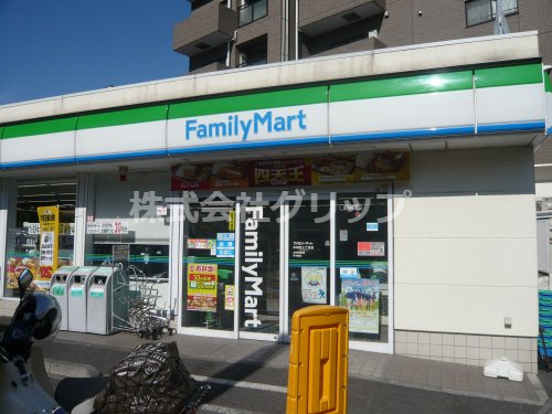 コンビニ　ファミリーマート 中幸町三丁目店（コンビニ）まで351m