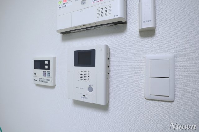 セキュリティ　モニター付きインターホンです