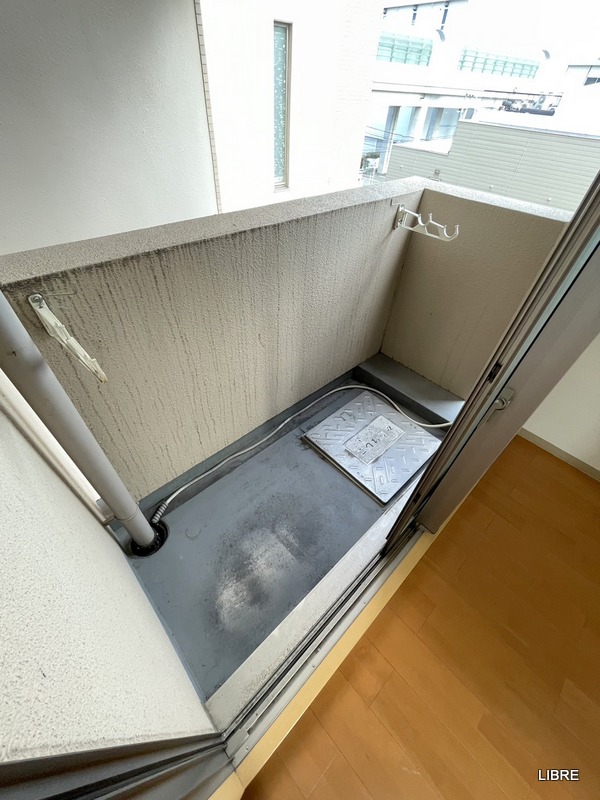 バルコニー　洗濯物も干せるバルコニー！