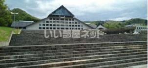 大学・短大　東北芸術工科大学（大学・短大）まで5045m