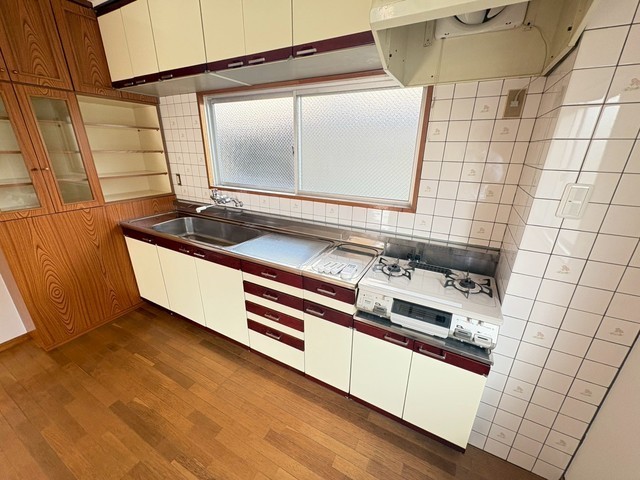 キッチン　※ガスコンロはサービス品