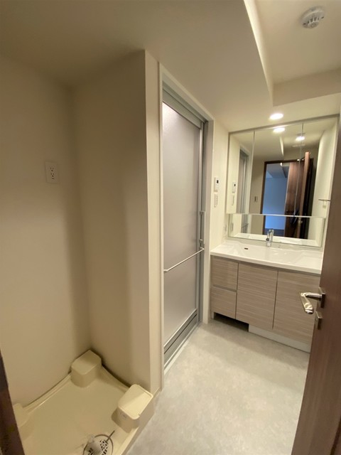 洗面設備　※写真は同タイプ住戸です。