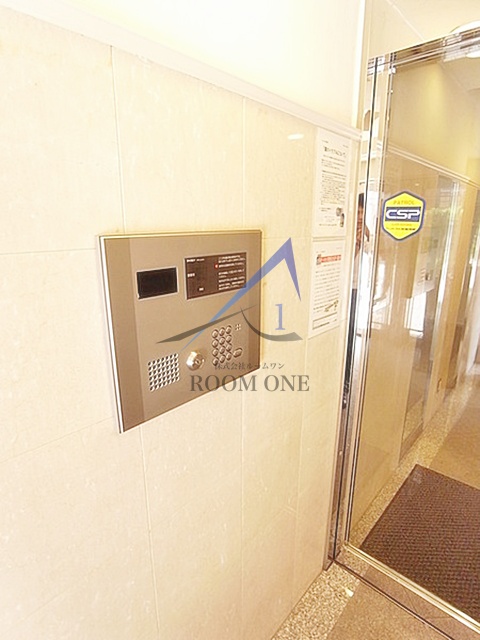 セキュリティ　オートロックです。