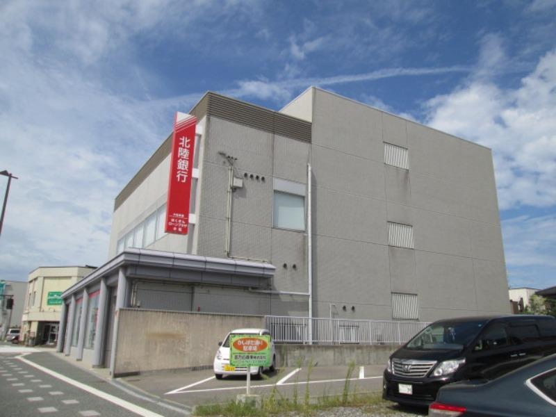 銀行　北陸銀行 小松支店（銀行）まで176m