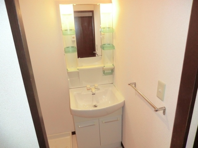 洗面設備　独立洗面化粧台付き☆