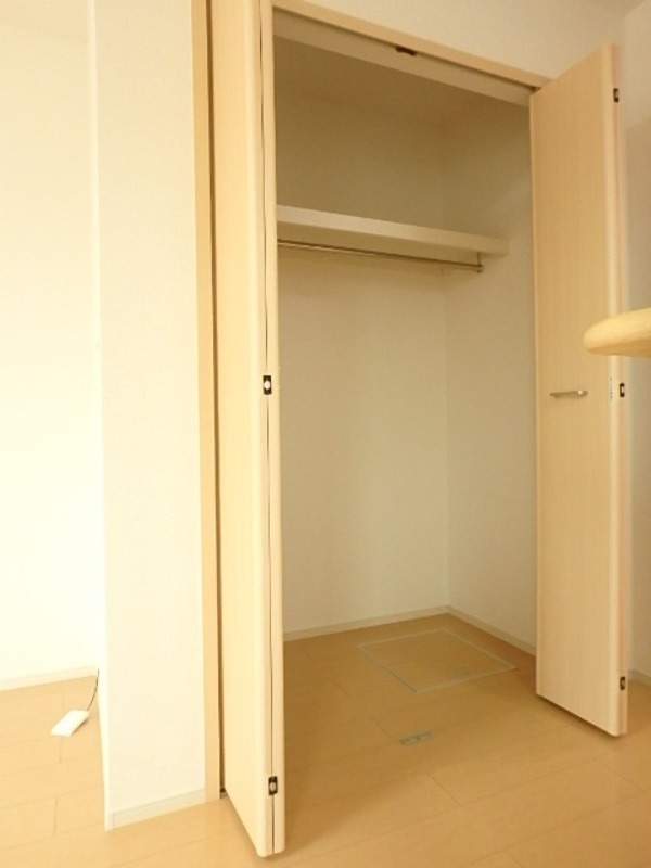 収納　図面と現状に相違がある場合には現状を優先