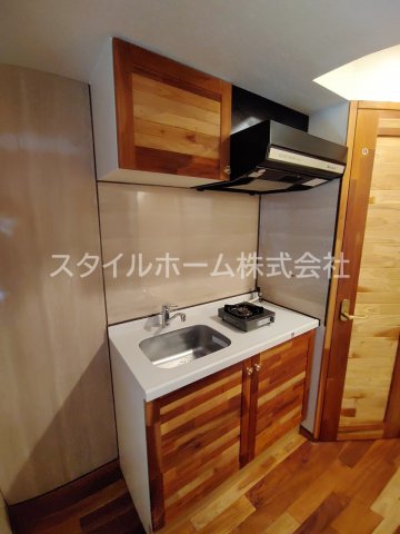 キッチン　別部屋写真です。