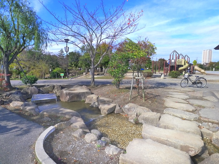 公園　大洲防災公園（公園）まで400m