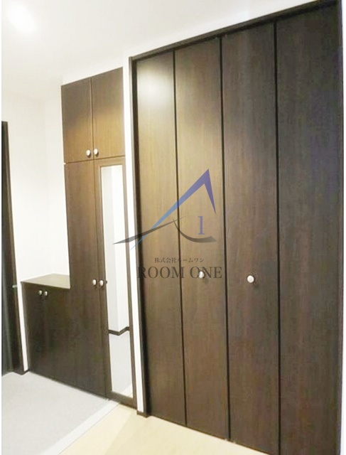 玄関　玄関です。